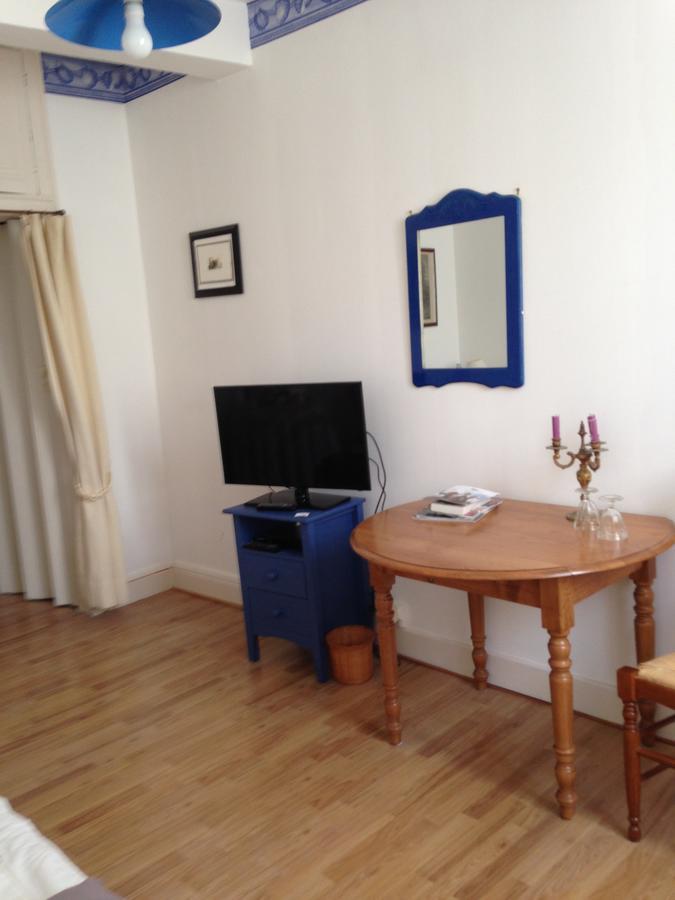 L'Arche Des Chapeliers Bed & Breakfast Foix Dış mekan fotoğraf