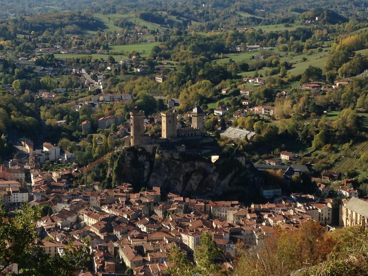 L'Arche Des Chapeliers Bed & Breakfast Foix Dış mekan fotoğraf