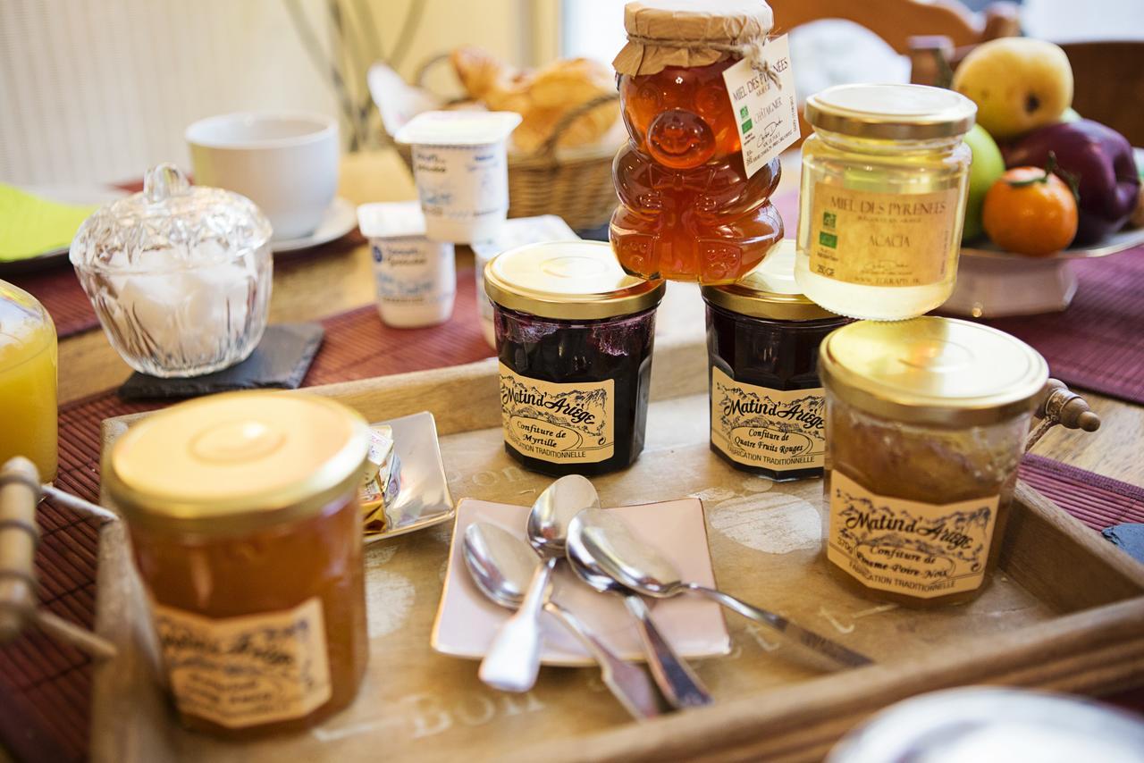 L'Arche Des Chapeliers Bed & Breakfast Foix Dış mekan fotoğraf
